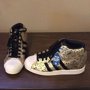Adidas Original Superstar Gold & Black Hightops